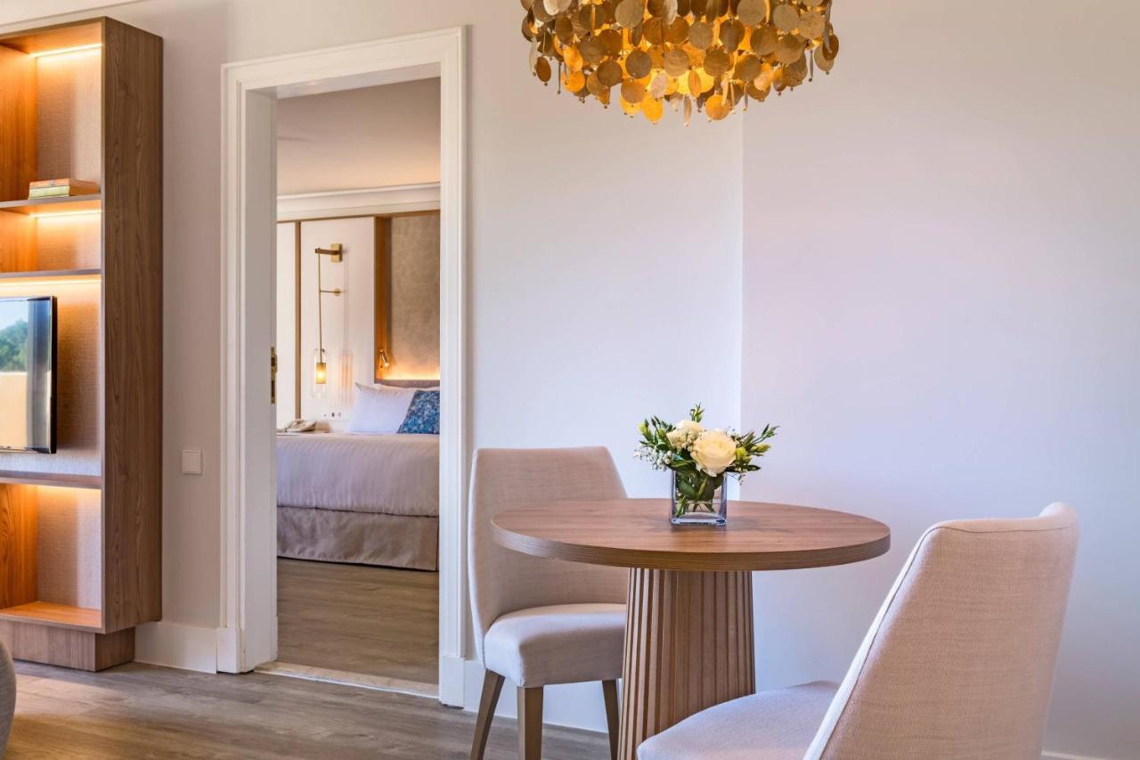 Denia Marriott La Sella Golf Resort & Spa Kültér fotó A suite at the hotel