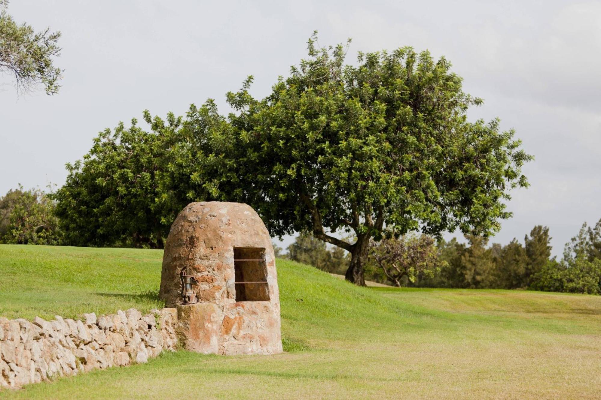Denia Marriott La Sella Golf Resort & Spa Kültér fotó A sentry box at Fort Belan